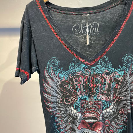 Grunge design tops