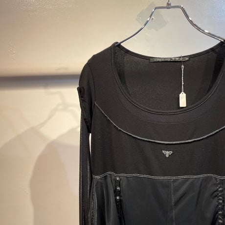 Euro docking design one-piece