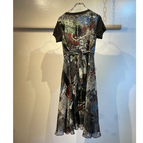 Euro graphic design one-piece