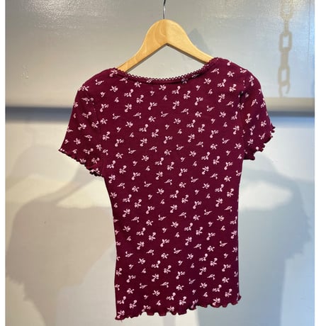 Floral design tops