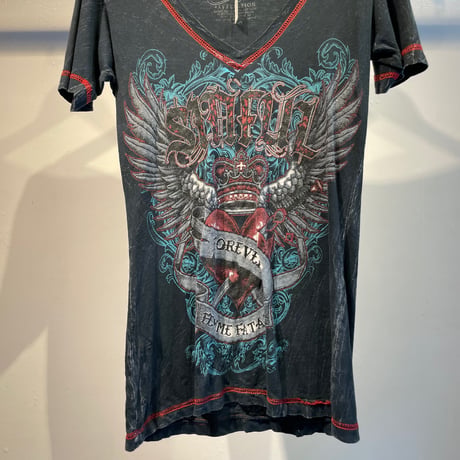 Grunge design tops