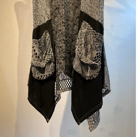 Grunge lace irregular hem long tops