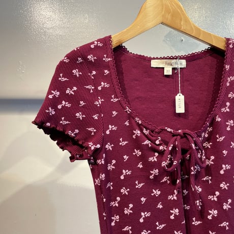 Floral design tops