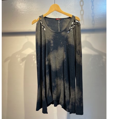 Grunge design tops