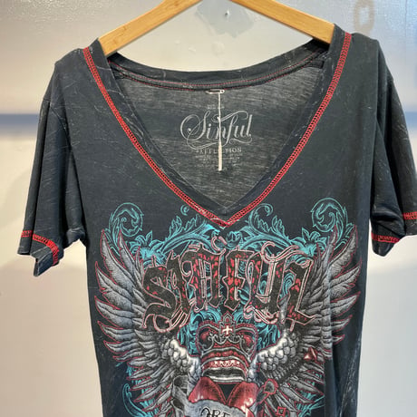 Grunge design tops