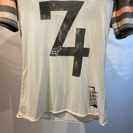Numbering design tops