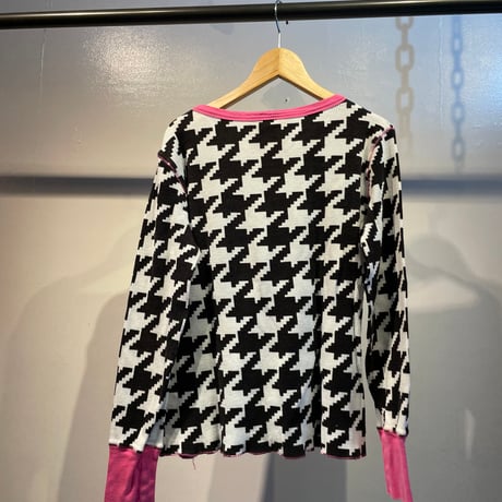Victoria's Secret design thermal tops