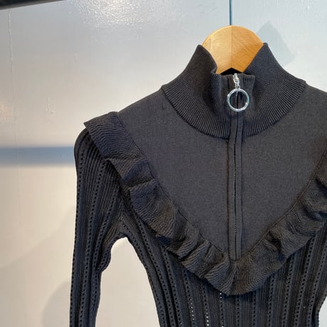 GUESS frill design half zip rib knit