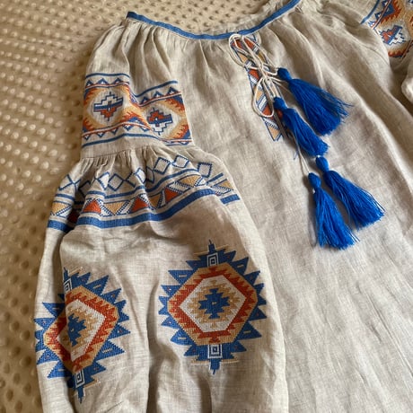 Zakarpattiaヴィシヴァンカ/ウクライナ民族衣装