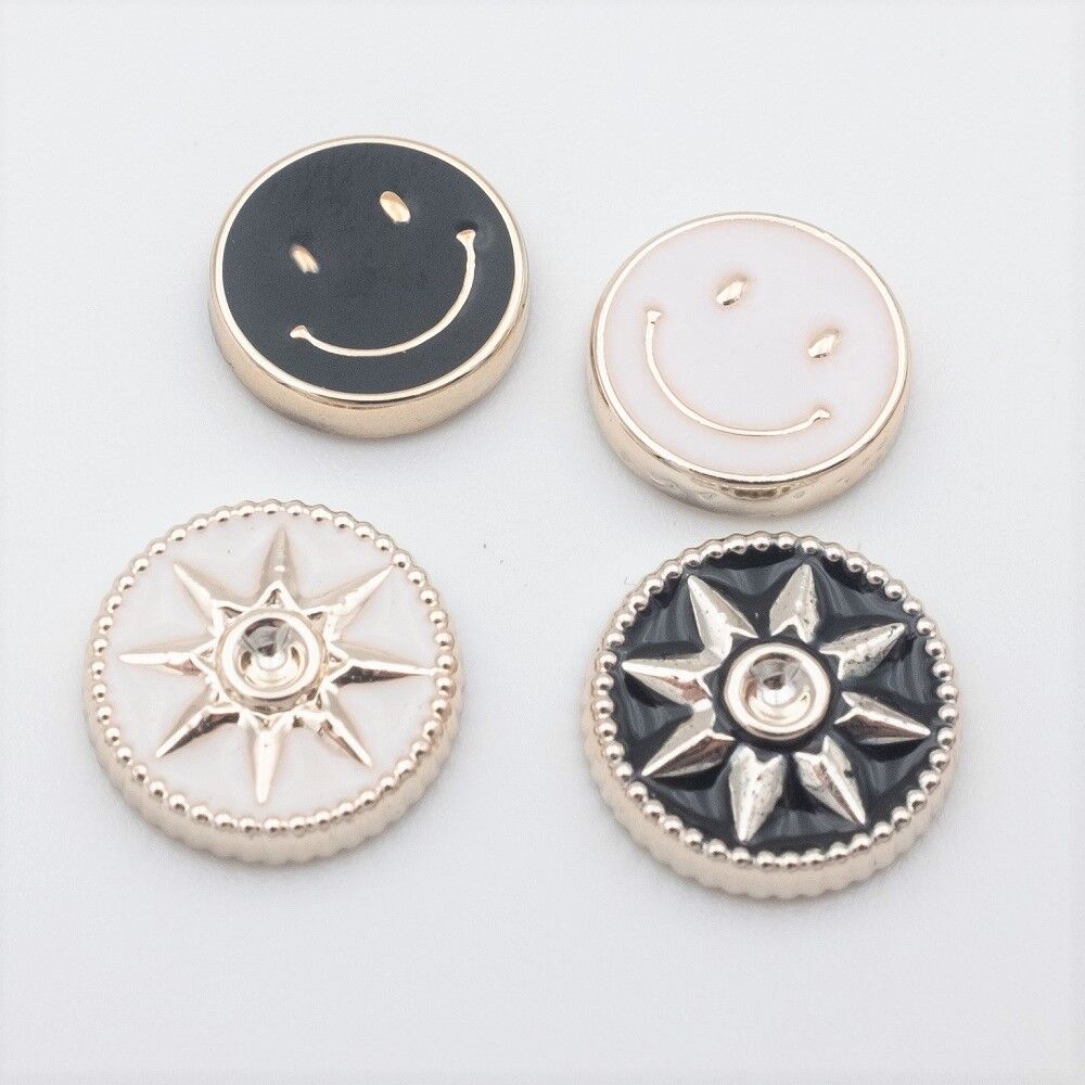 スマイル・太陽デコパーツ10個☆白黒 | ☆Brise-K☆