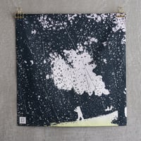 スクエアクロス〝雨水に遊ぶ〟