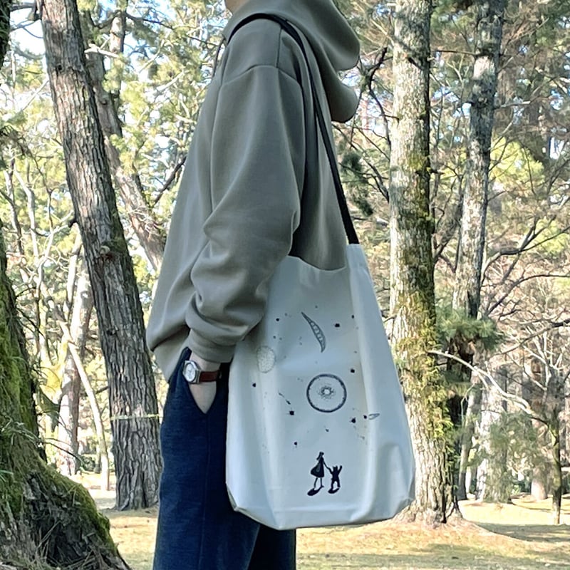 A.P.C. ワンショルダーバッグ コットン製シーズナルプリント A.P.C. ワンショルダーバッグ コットン製シーズナルプリント - メルカリ
