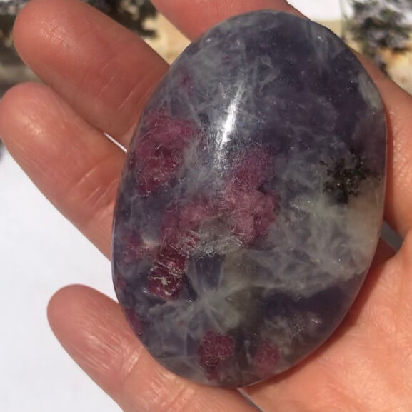 ユニコーンストーンの握り石 | ASTRO BEAUTY