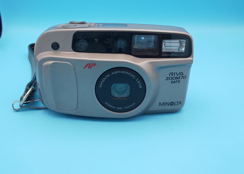 MINOLTA RIVA ZOOM70 DATE カメラ | まに家 MINOLTA RIVA ZOOM70 DATE カメラ | まに家