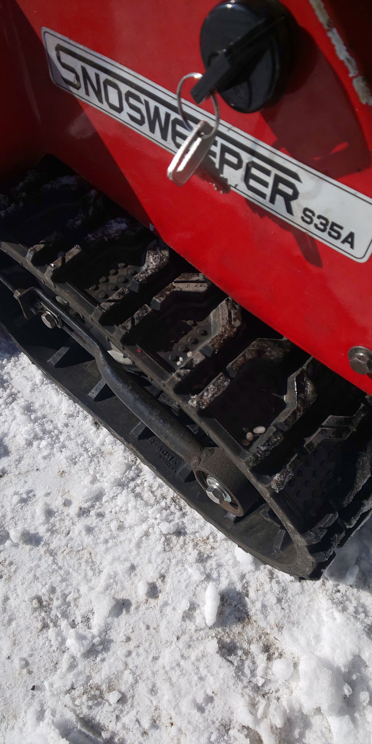 ホンダ 除雪機 アクトスノースイーパー S35A ACT 小型で小回り効きます 
