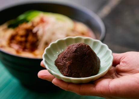 料亭の味300g（だし入り赤だし）