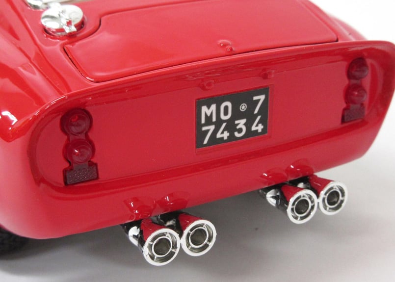 ブラーゴ フェラーリ250GTO（1962_1/18） 1/18スケール】Bburago