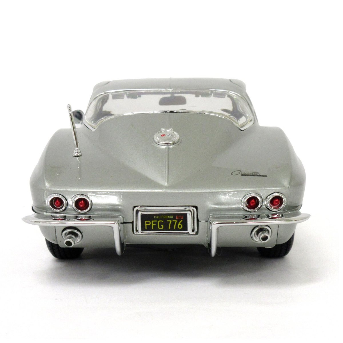 Maisto/1:18 1965 シボレーコルベット シルバー No.200-098 | KU