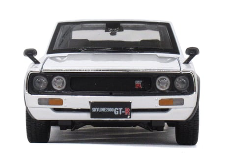 Maisto/1:24　1973　スカイライン　2000GTR　ホワイト　No.200-168