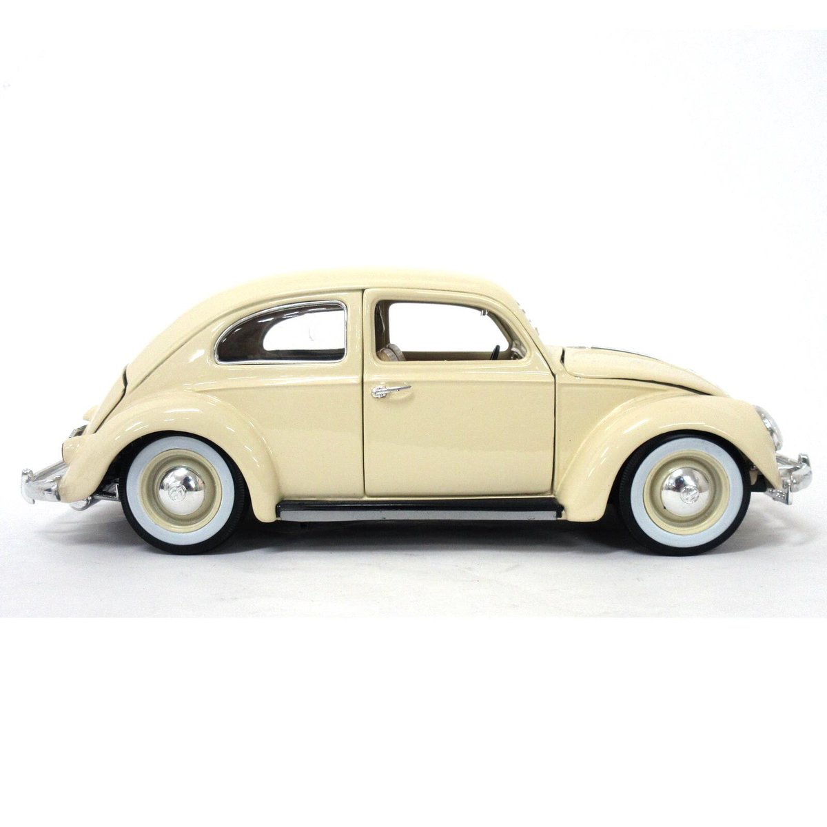 Bburago/ブラーゴ 1:18 フォルクスワーゲン ビートル(1955 Bburago/ブラーゴ 1:18 フォルクスワーゲン ビートル(1955