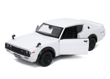 Maisto/1:24　1973　スカイライン　2000GTR　ホワイト　No.200-168