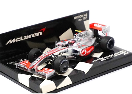 Minichamps/ McLaren MP4-24 Hamilton ミニカー中古品
