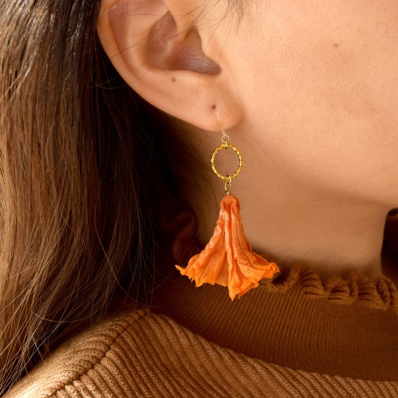 絞り染めの耳飾り -竜田姫のしわざ- | 美貴惠の庵