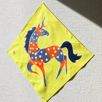 ろうけつ染めの干支ハンカチ -午-