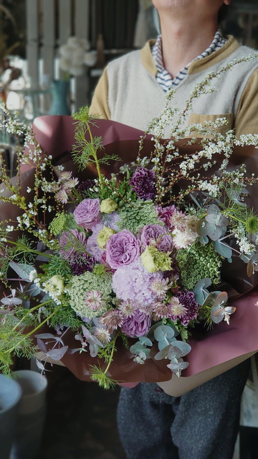 季節の花のブーケ】【生花】3,000円（税込3,300円）～10,000円（税込