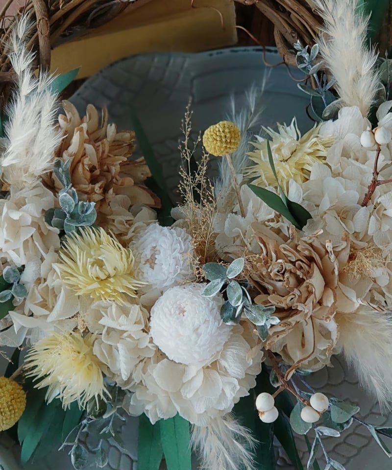 プリザーブドフラワーリース】ホワイト×イエロー 9,000円（税込9,900円