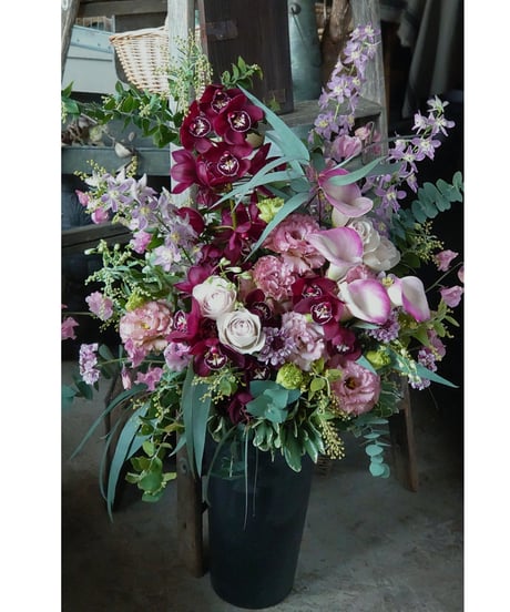 【季節の花のアレンジメント】【生花】3,000円（税込3,300円）～10,000円（税込11,000円）