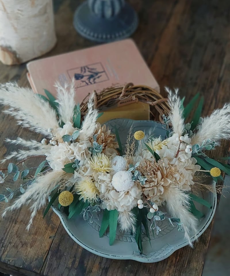 プリザーブドフラワーリース】ホワイト×イエロー 9,000円（税込9,900円