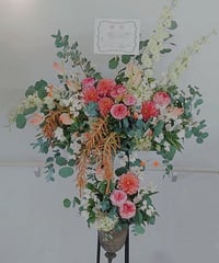 【当店直送地域限定】【生花】御祝スタンド花　30,000円（税込33,000円）