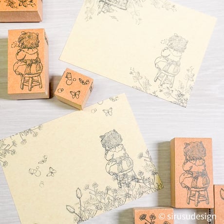 猫（つばき）の「ティータイム」（左）＆「ほっと一息」（右）