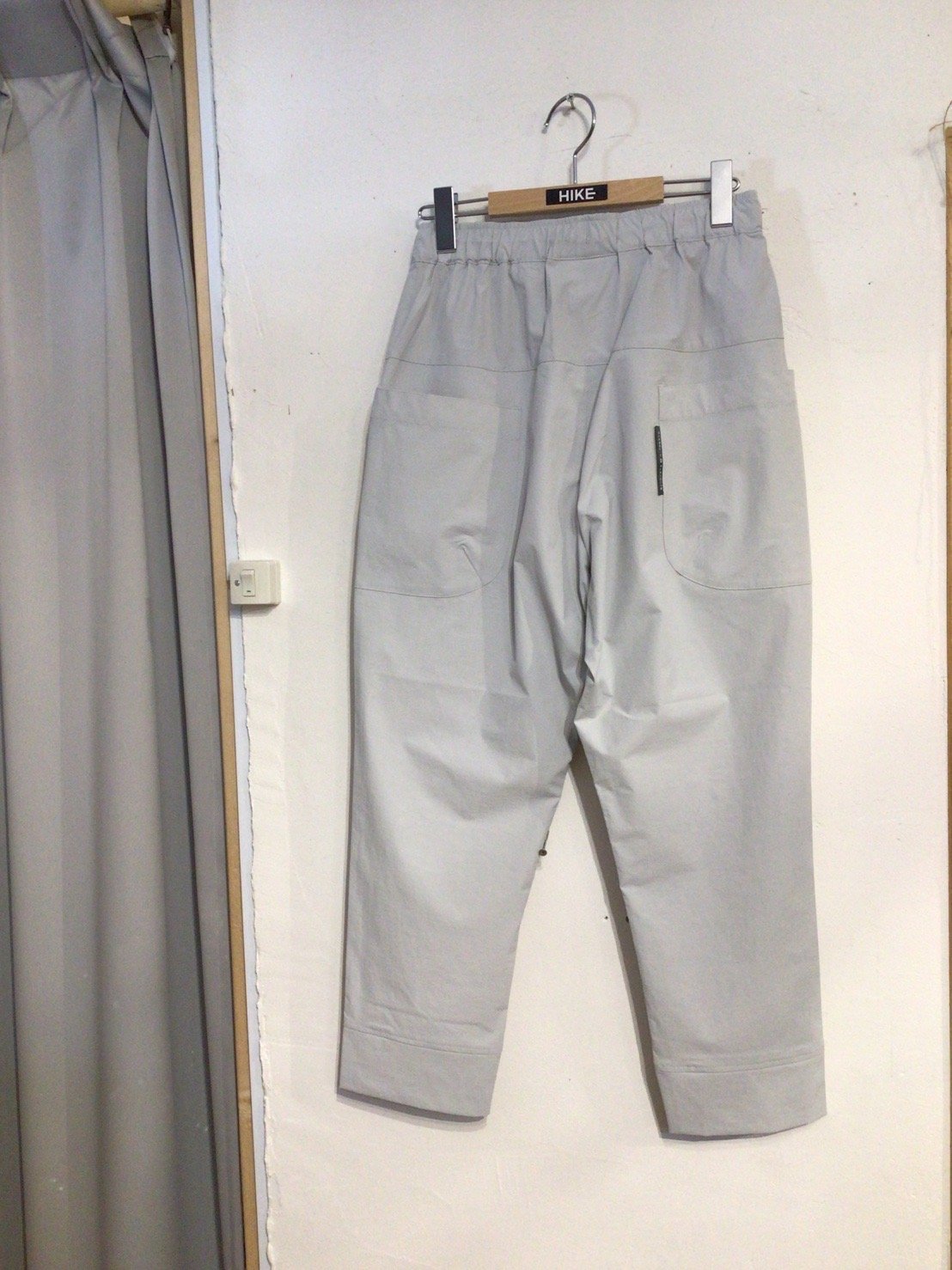 ダブルフェイスのソフトシェルパンツ (AXESQUIN ELEMENTS 2025春夏) |