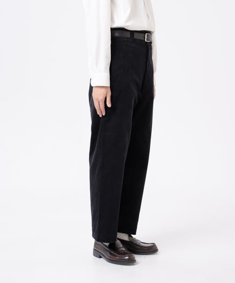 #-46 Seamless 14w corduroy pants (Black)