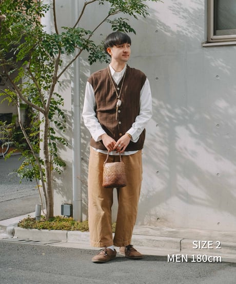 #-09 16G giza cotton vneck knit vest (Ivory)