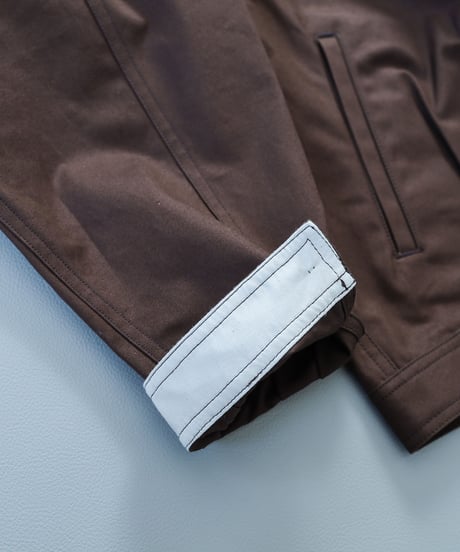 #-05 Ventile gabardine roundneck blouson (Brown)