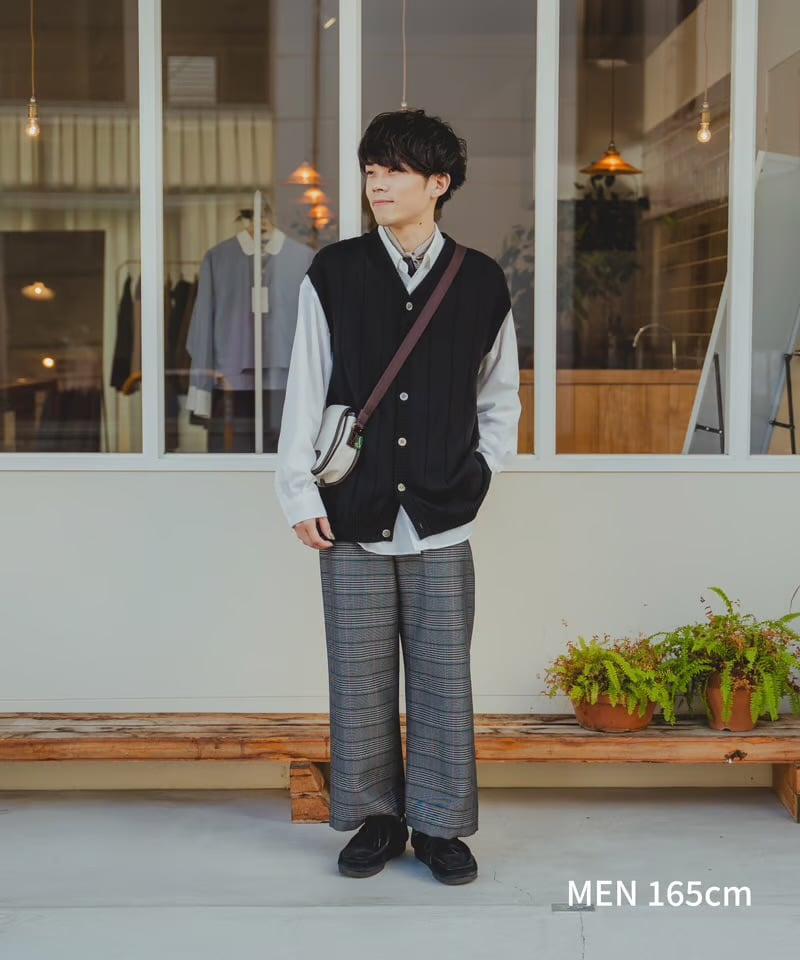 09 Giza cotton vneck knit vest (Beige) | UNFOLK