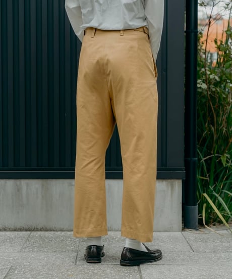 #-18 Seamless gabardine chino pants (Beige)