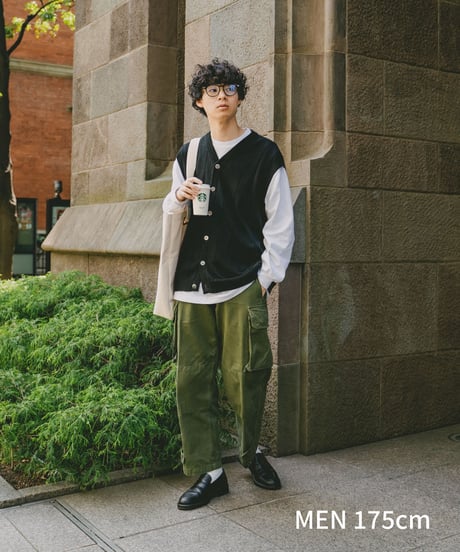 #-09 Giza cotton vneck knit vest (Black)