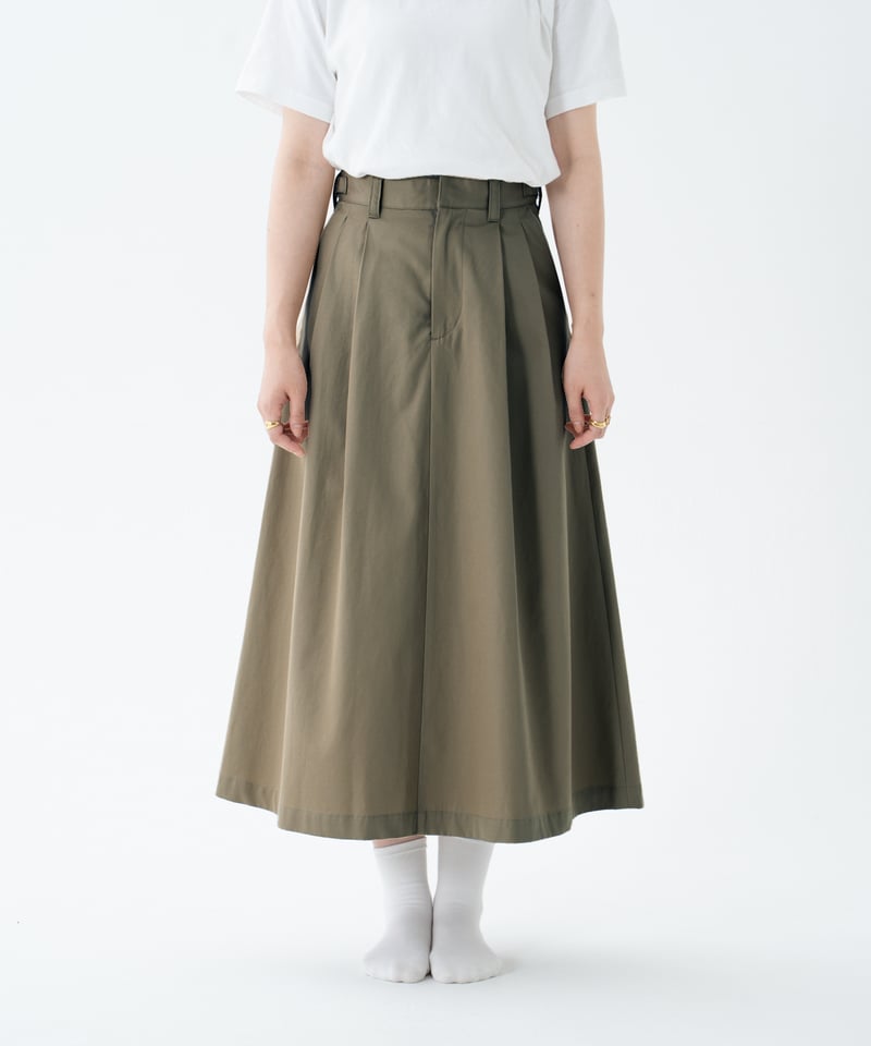 70 Ventile gabardine 2tuck skirt (Khaki) | UN
