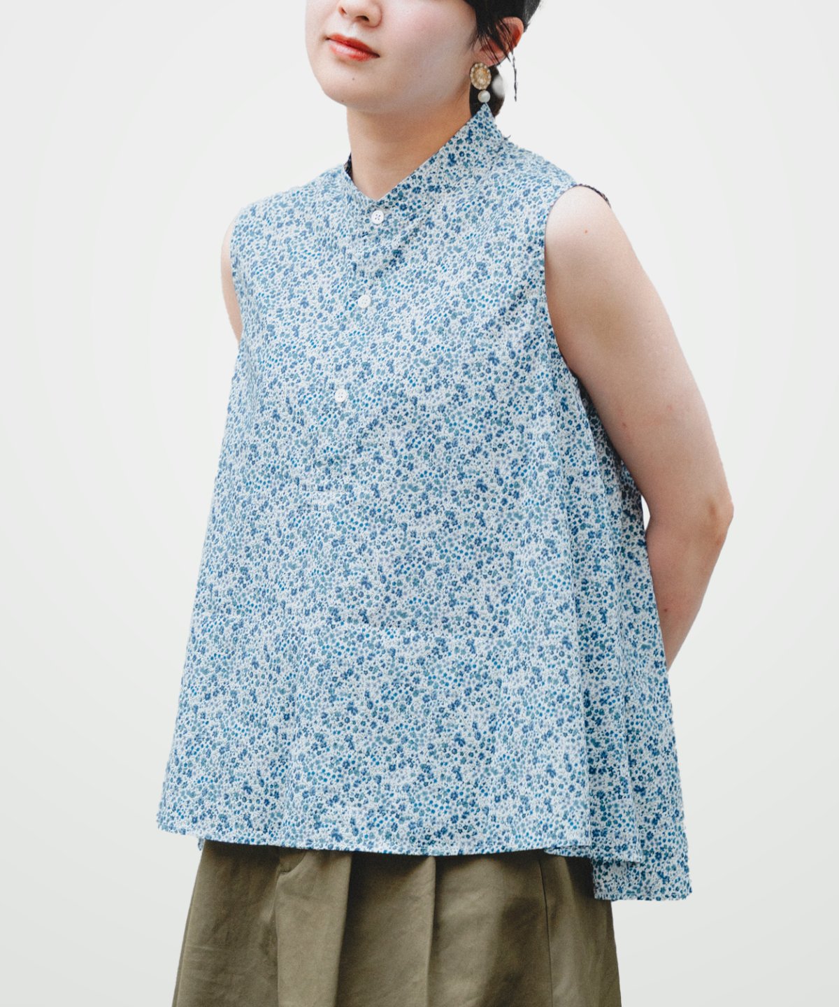 87 2way detachable collar liberty print sleev