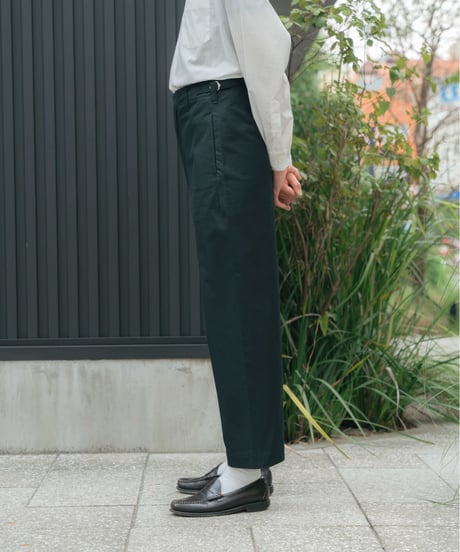 #-18 Seamless gabardine chino pants (Black)
