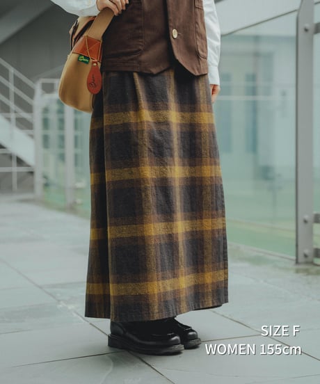 "UNFOLK CLASSIC" Banshu napping process check skirt