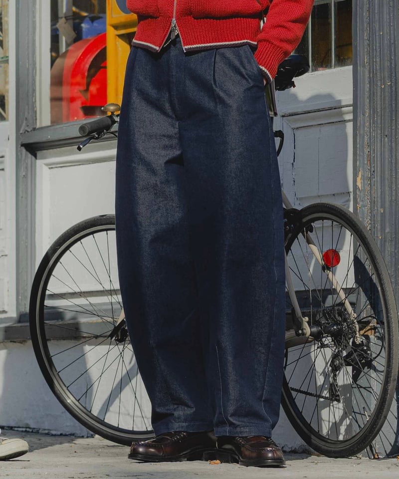 73 Rigid denim 1tuck baloon pants | UNFOLK