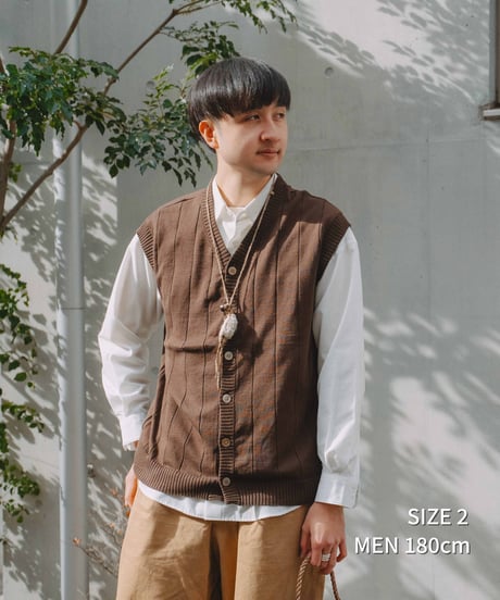 #-09 16G giza cotton vneck knit vest (Ivory)