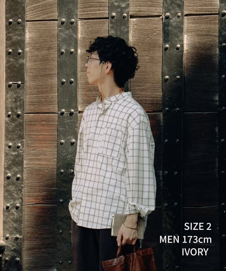 #-42 2way detachable collar windowpane check shirt (Black)