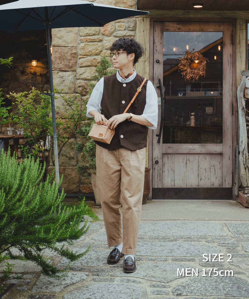 48 Peach brushed classic vest (Brown) | UNFOLK