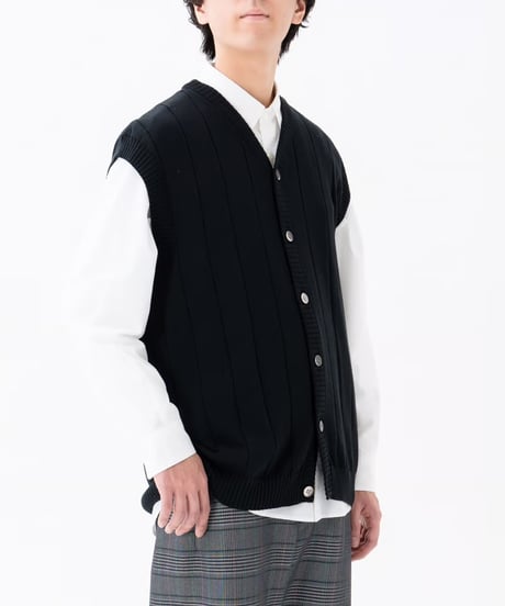 #-09 Giza cotton vneck knit vest (Black)